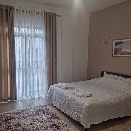 #Beautiful New Apartment,Studio- Close Tirana City Center Екстериор снимка